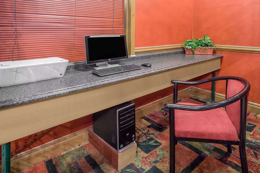 Days Inn โตเลโด สิ่งอำนวยความสะดวก รูปภาพ